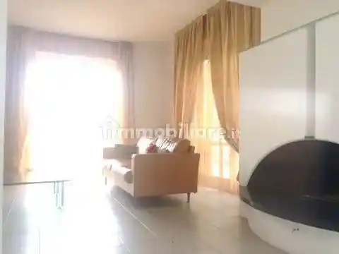 Trilocale ottimo stato, primo piano, Centro, Erba - foto 3