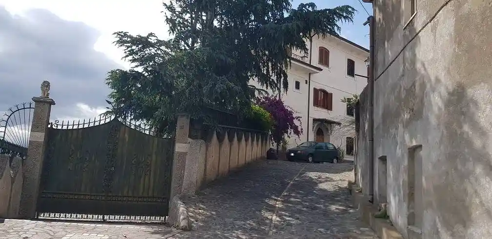 Villa unifamiliare piazza Giovanni Battista Capalbo, Centro, Rose - foto 5