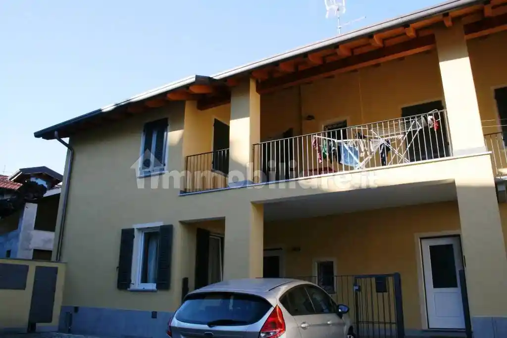 Appartamento in affitto a Sumirago