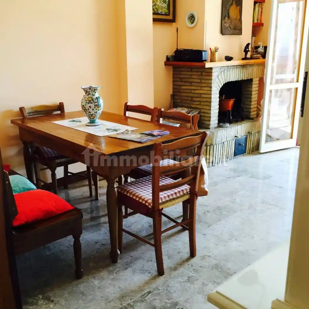 Quadrilocale viale Aldo Moro 25, Centro, Atri - foto 4