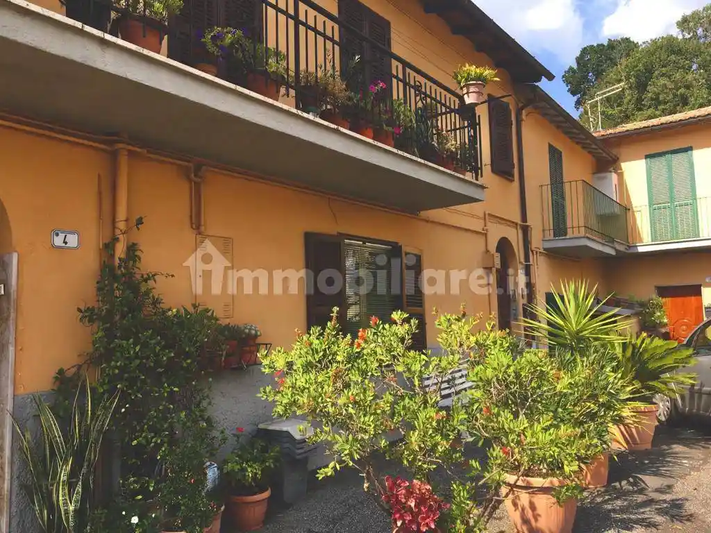 Appartamento in vendita a Ronciglione