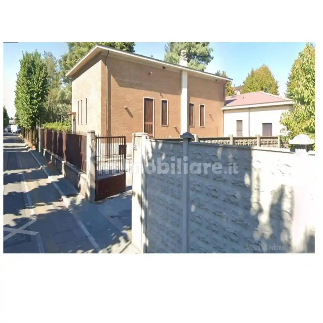 Palazzo - Edificio in vendita a Rescaldina