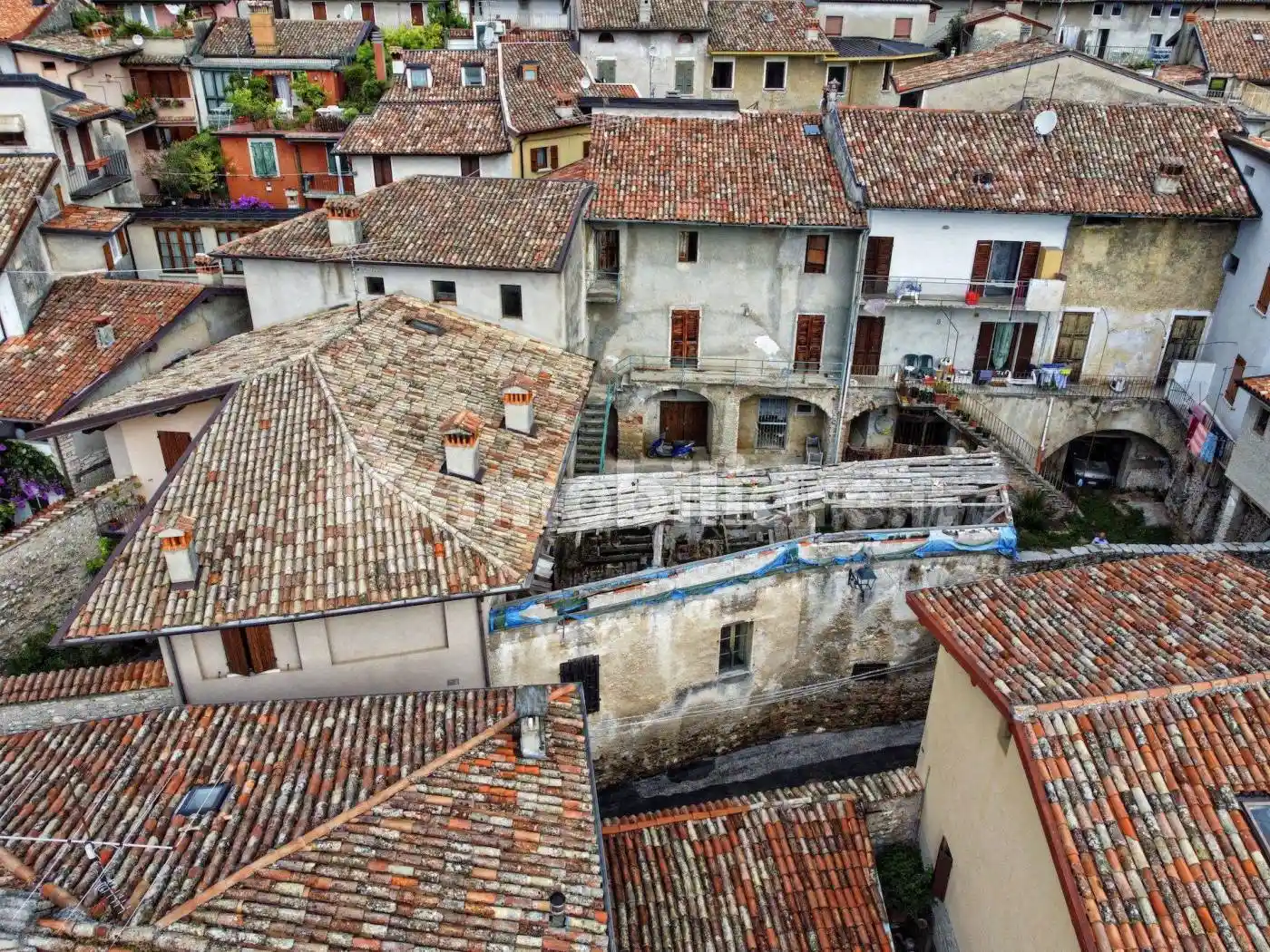 Rustico - Casale in vendita a Toscolano-Maderno