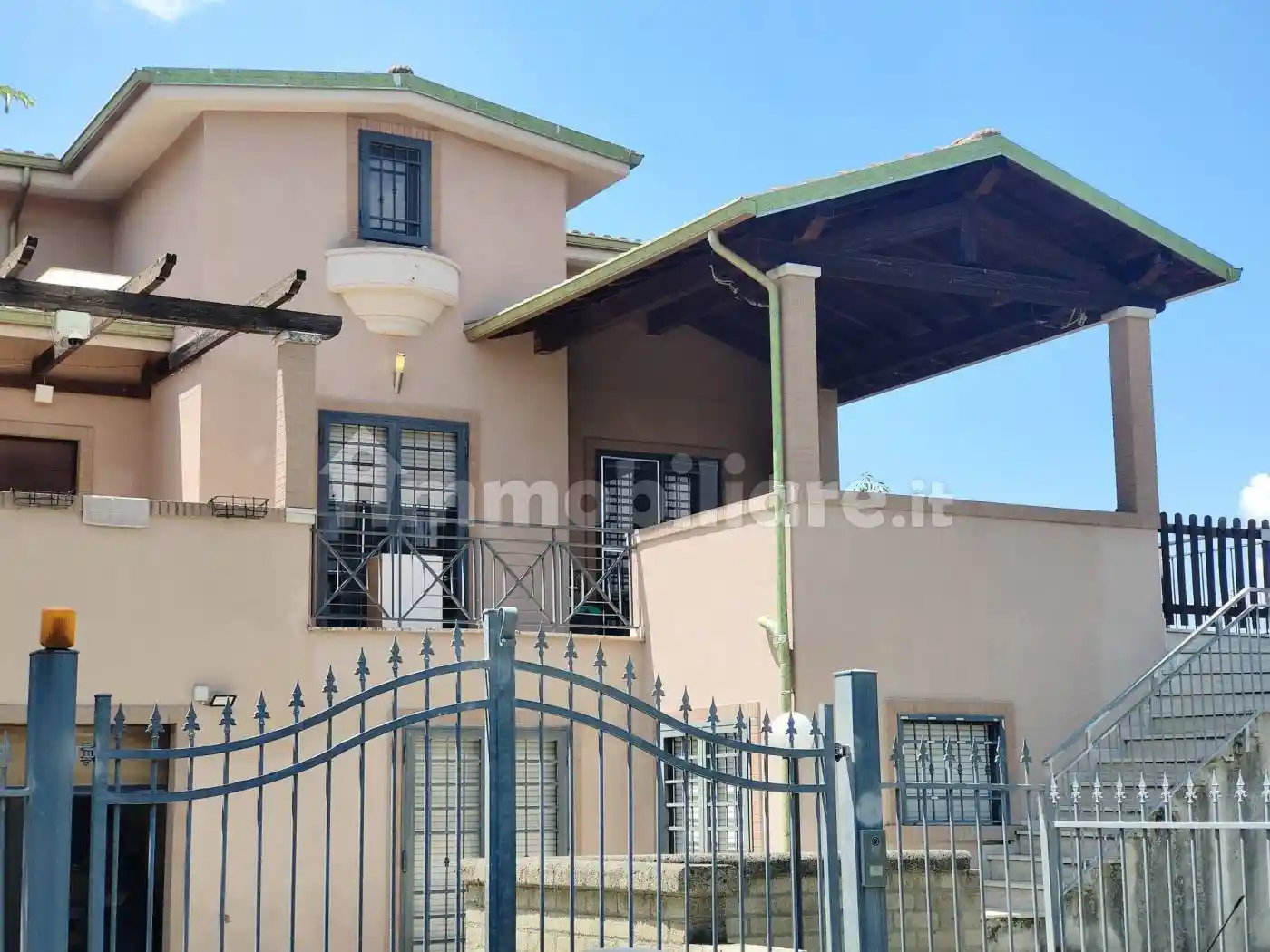 Villa in vendita a Morlupo