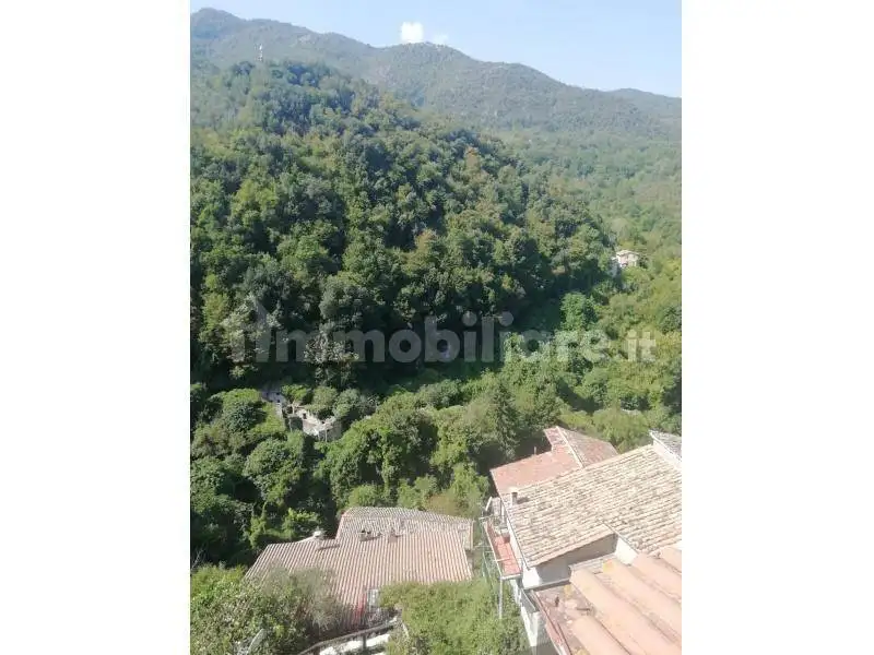 Trilocale piazza del Mercato 9, Anticoli Corrado - foto 2