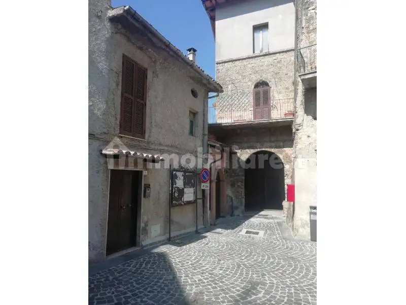 Trilocale piazza del Mercato 9, Anticoli Corrado - foto 3