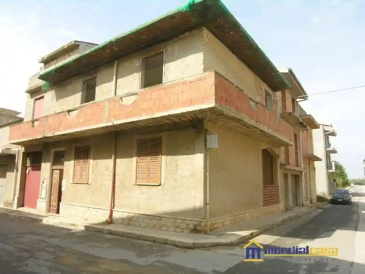 Casa indipendente in vendita a Pachino