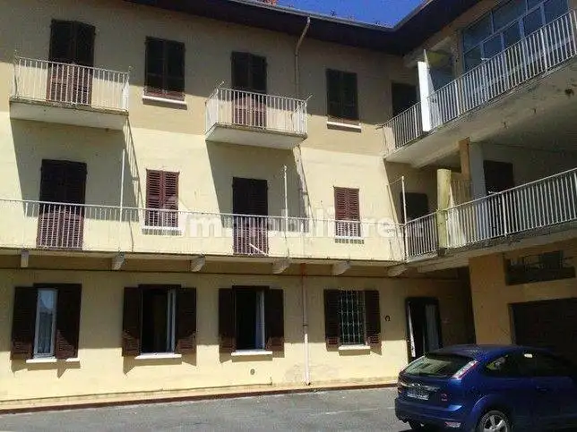 Palazzo - Edificio in Vendita