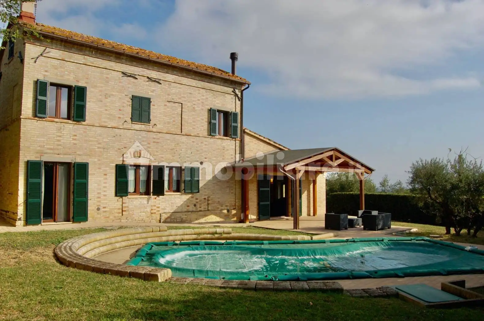 Rustico - Casale in vendita a Loro Piceno