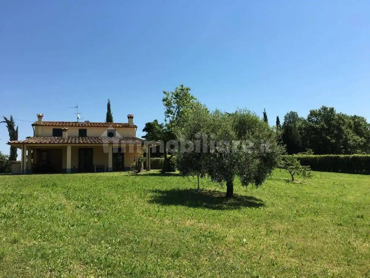 Villa in vendita a Fauglia