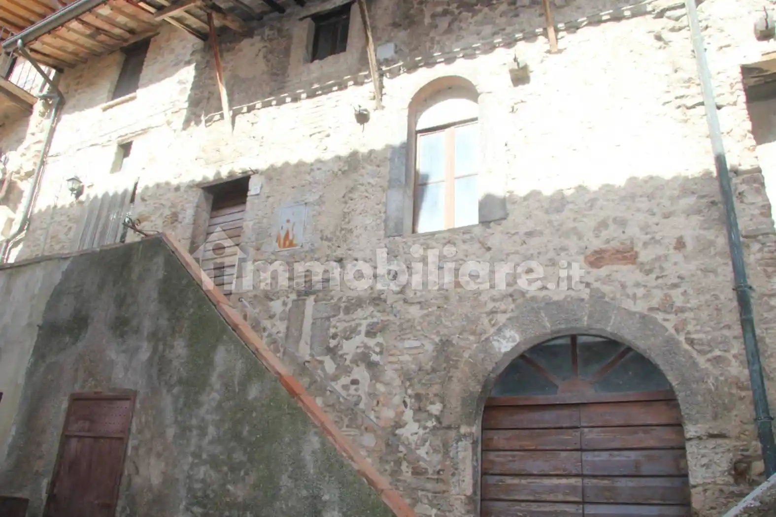 Casa indipendente in vendita a Spoleto