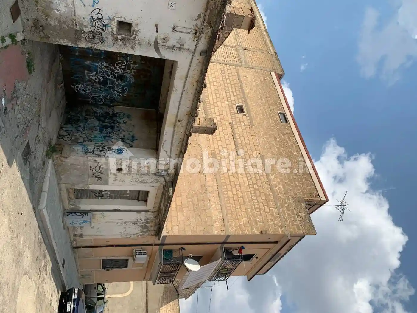 Palazzo - Edificio in Vendita - foto 2