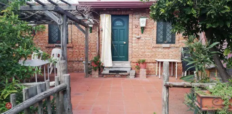 Villa in vendita a Motta Camastra