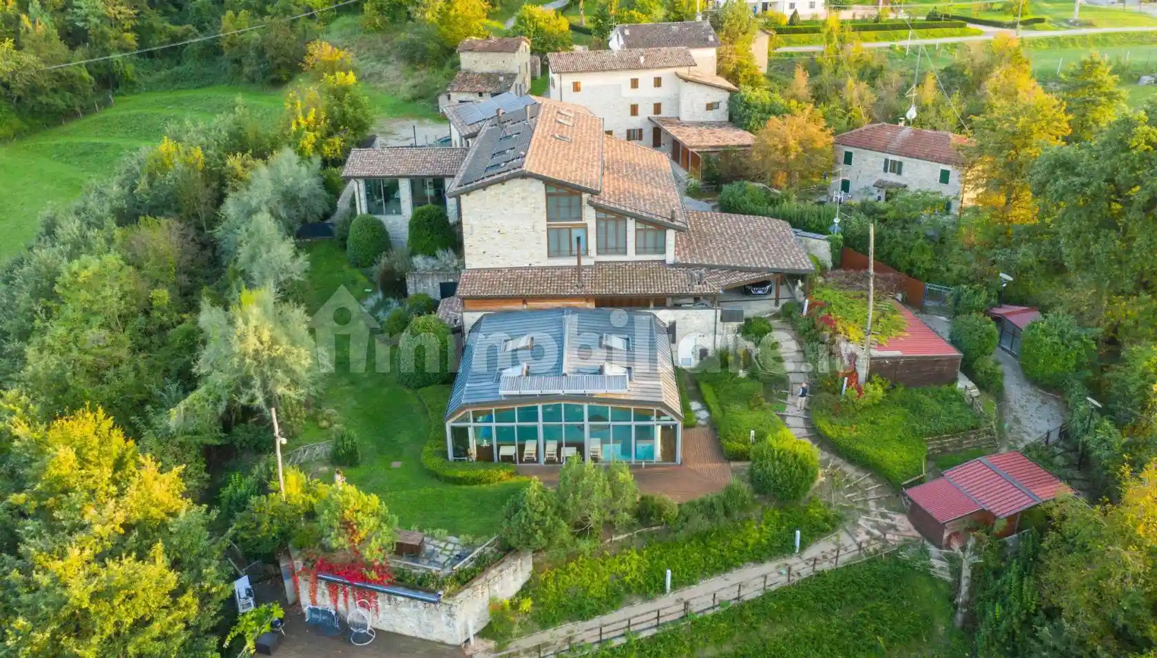 Rustico - Casale in vendita a Toano