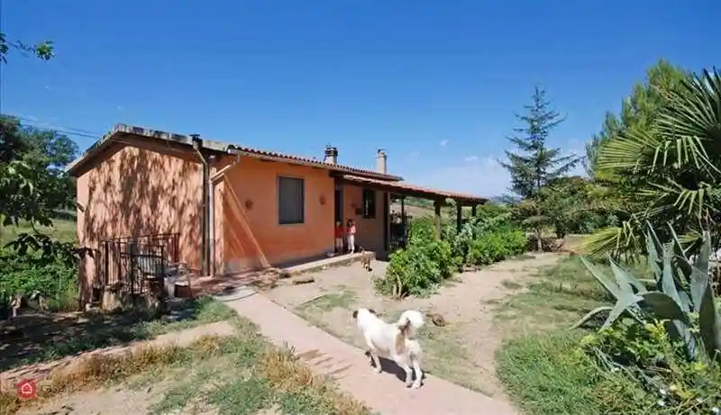 Casa indipendente in vendita a Manciano