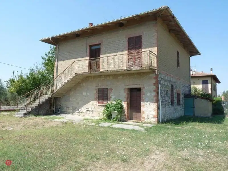 Casa indipendente in vendita a Castiglione del Lago