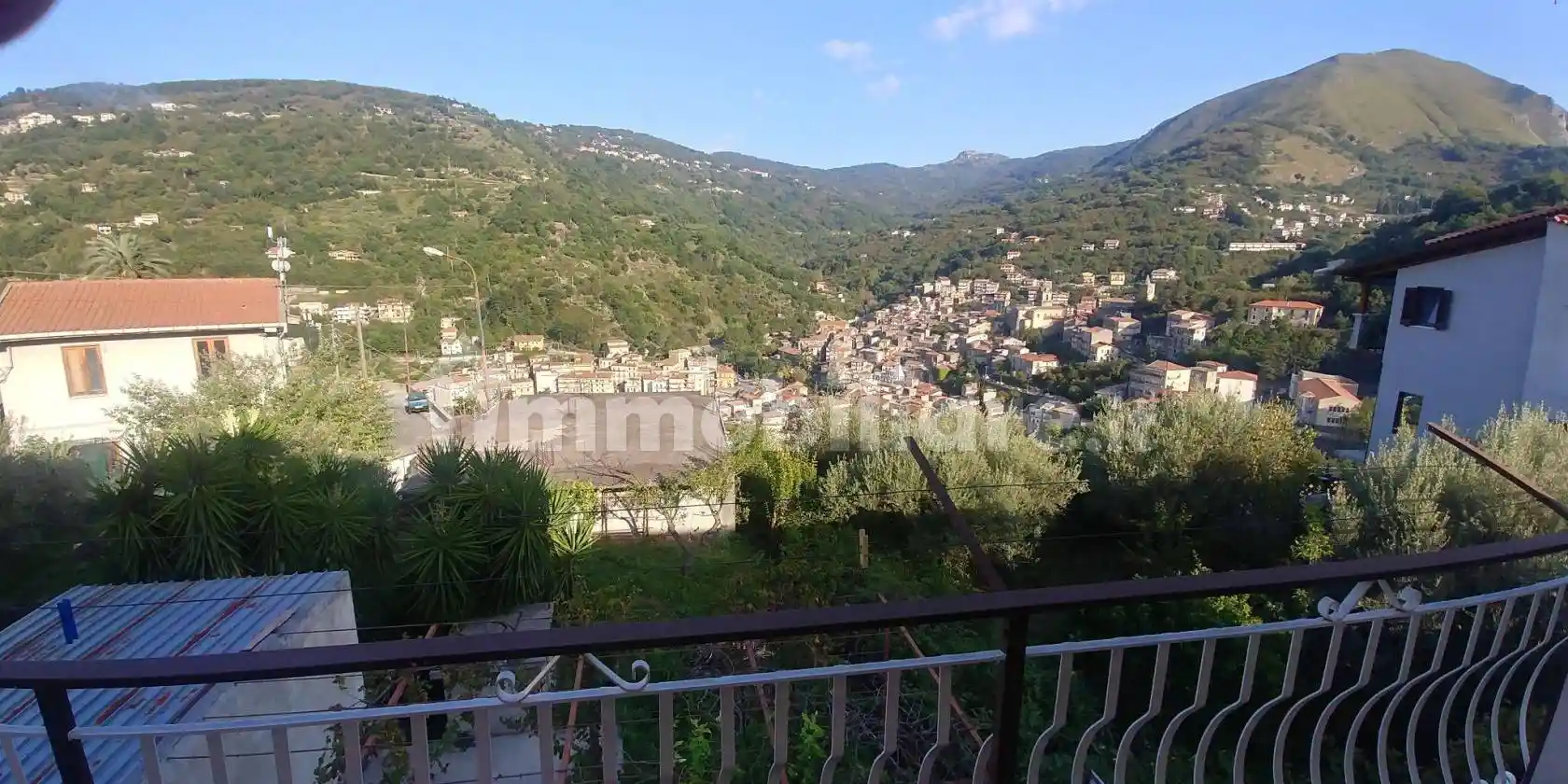 Villa in vendita a Tortorici