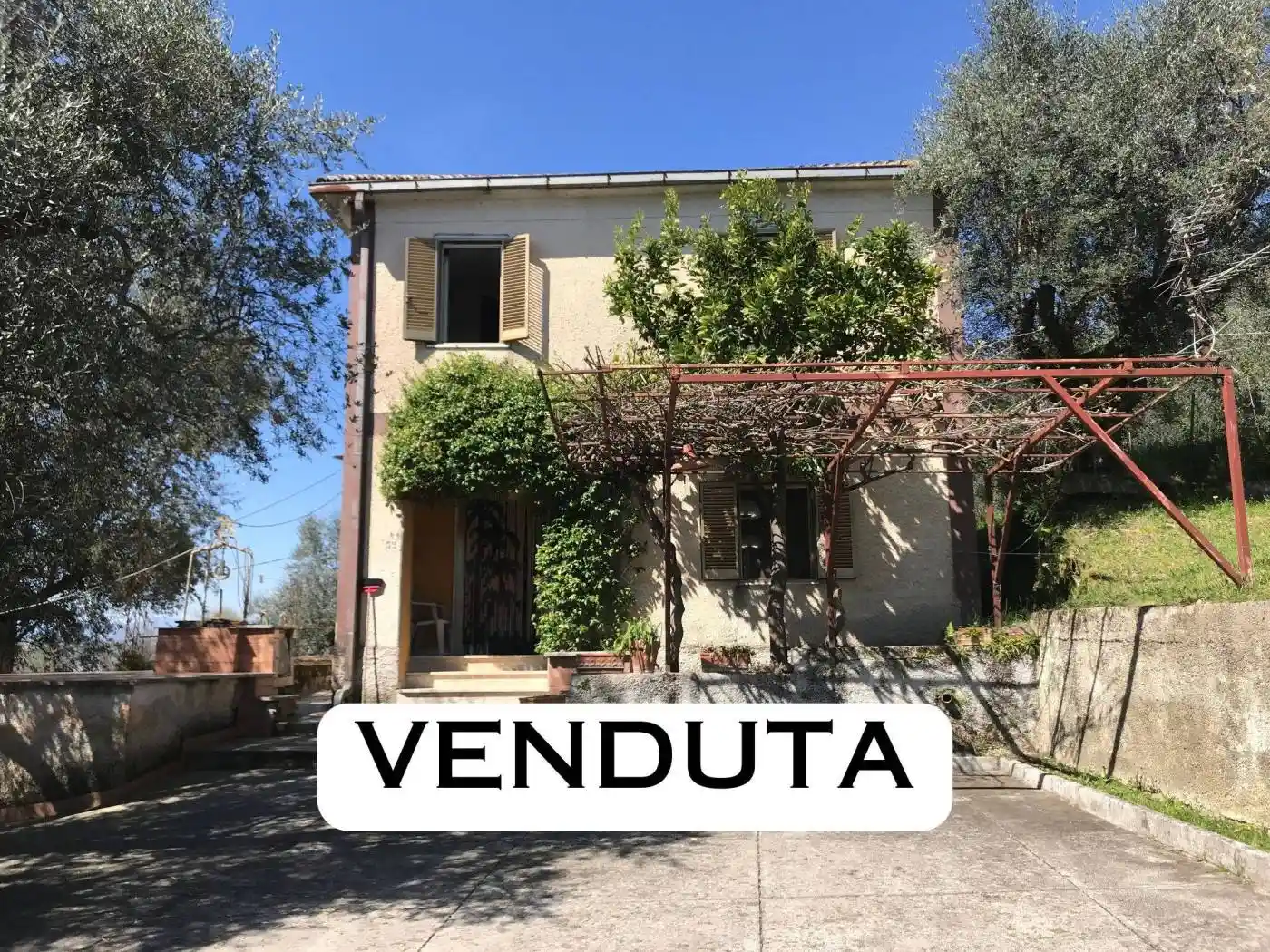 Casa indipendente in vendita a Monte San Giovanni Campano