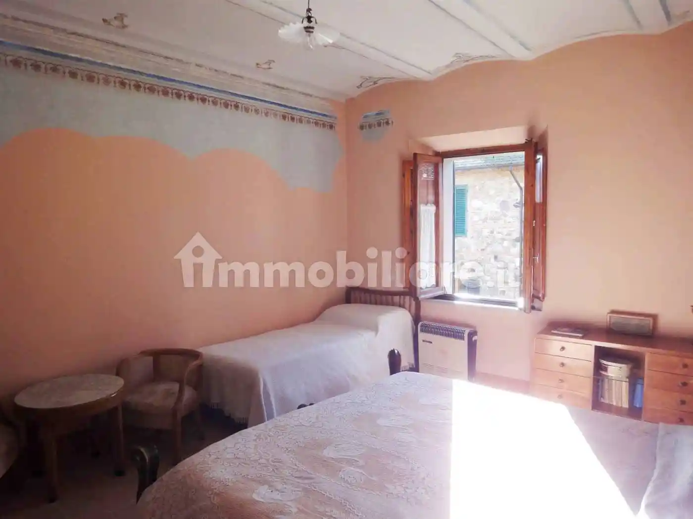 Palazzo - Edificio in vendita a Cetona