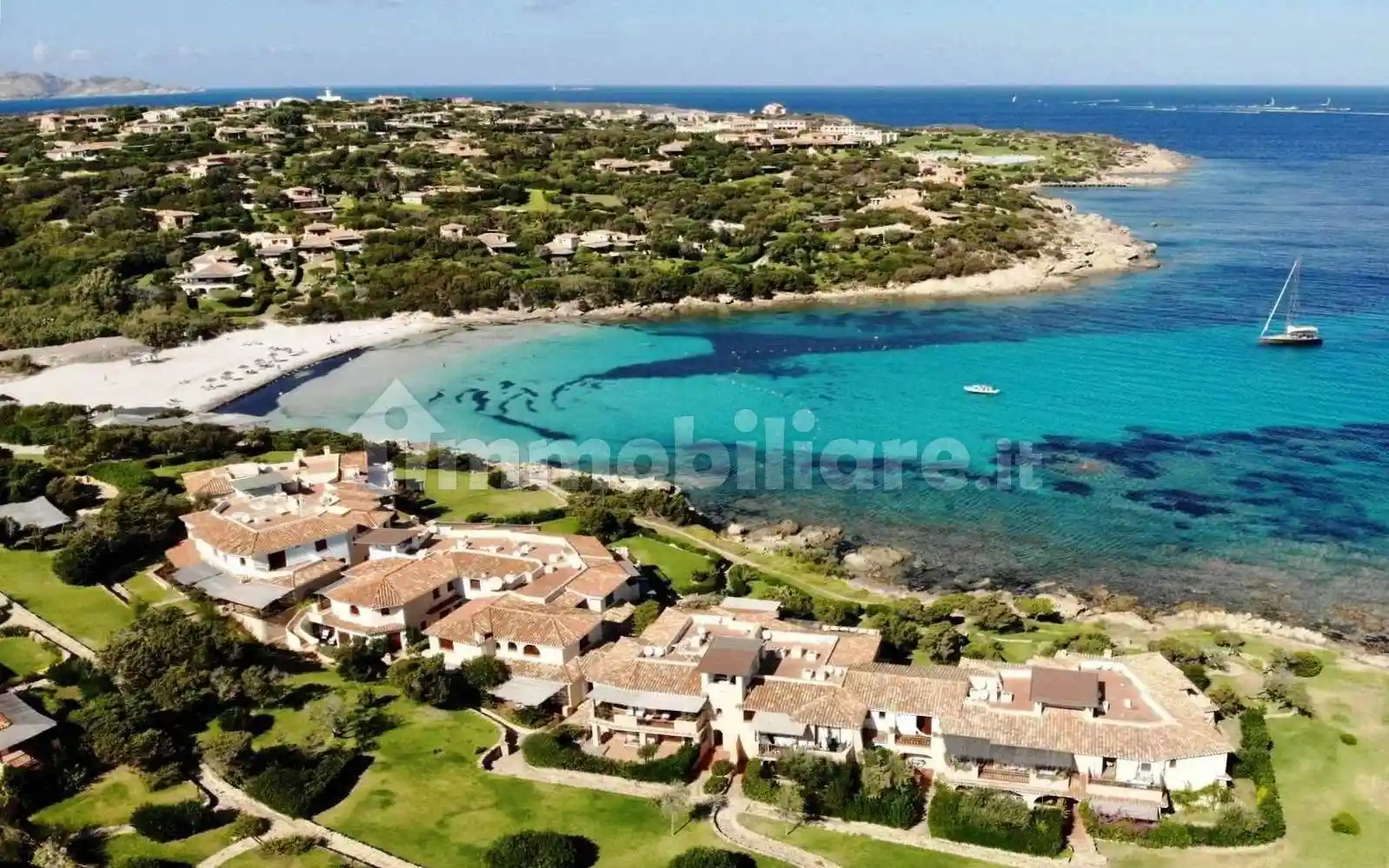 Appartamento in vendita a Arzachena