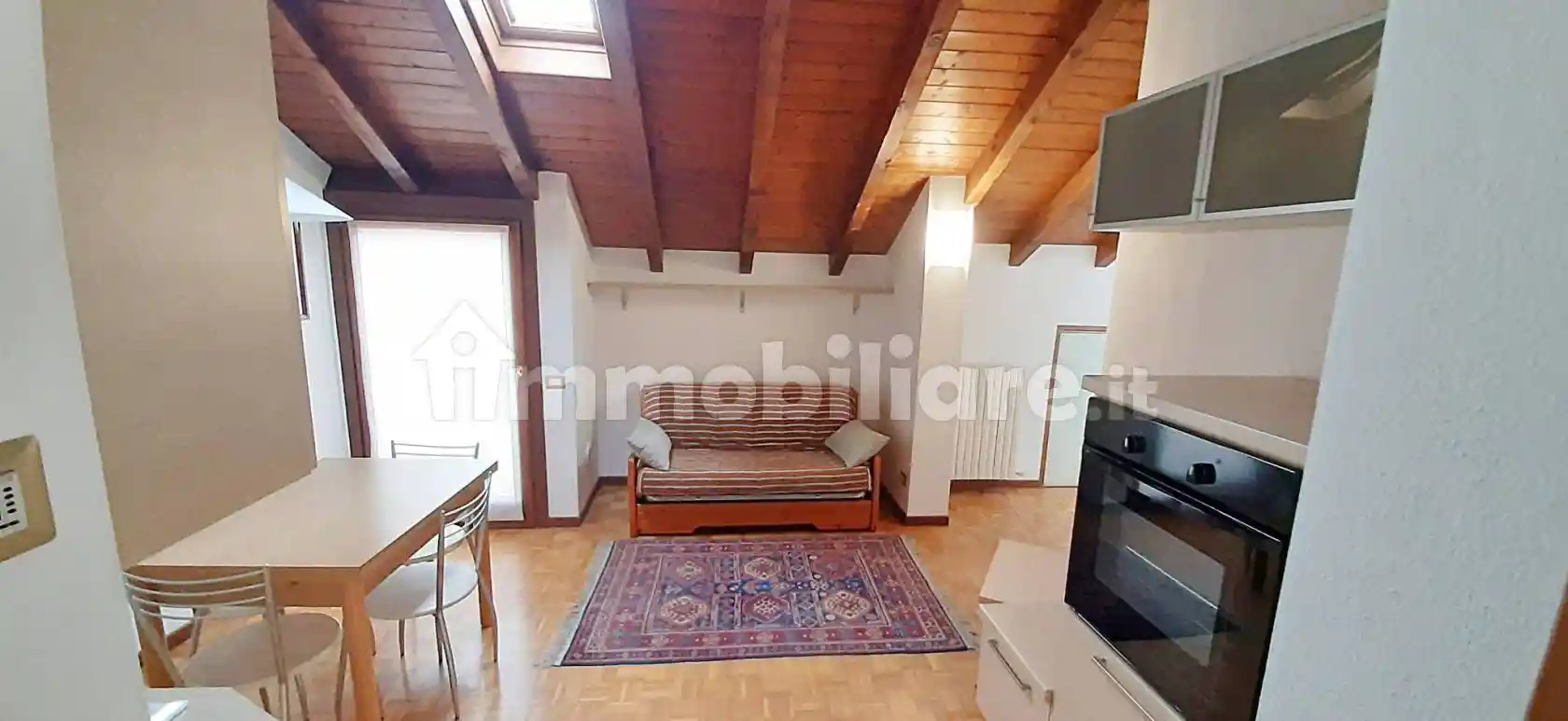 Attico - Mansarda in affitto a Monza