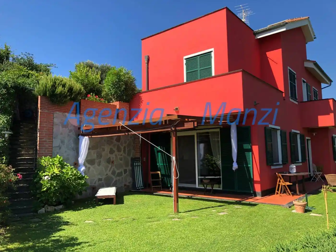 Villa in vendita a Celle Ligure