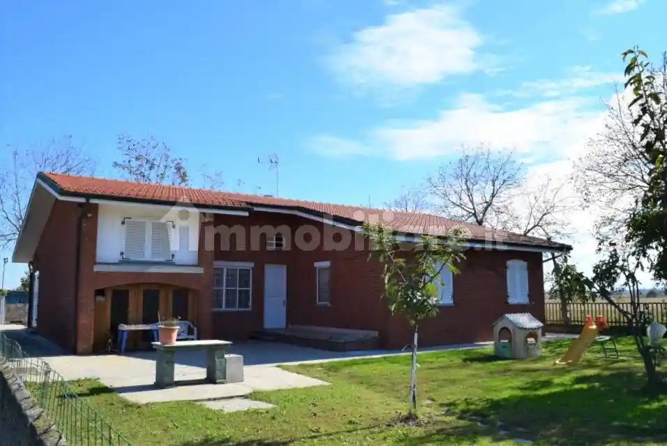Villa in vendita a Moretta