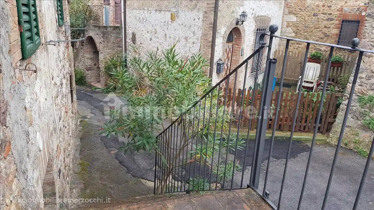 Appartamento in vendita a Sovicille