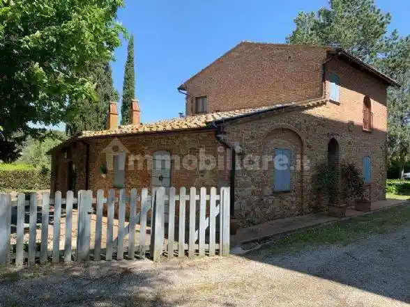 Appartamento in vendita a Montaione