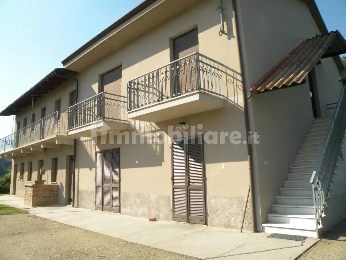 Rustico - Casale in vendita a Santo Stefano Roero