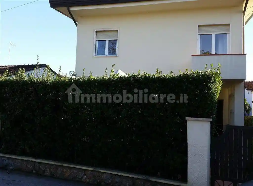 Villa in affitto a Forte dei Marmi