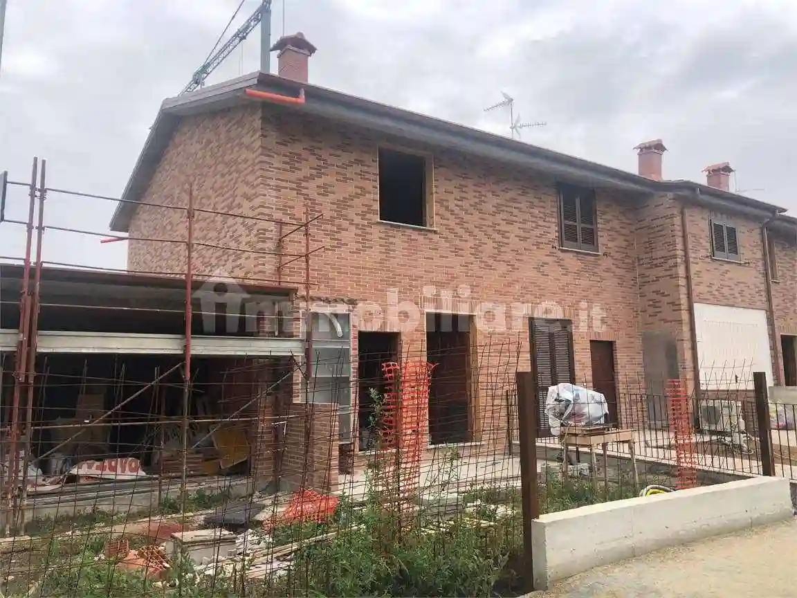 Villetta a schiera - foto 2