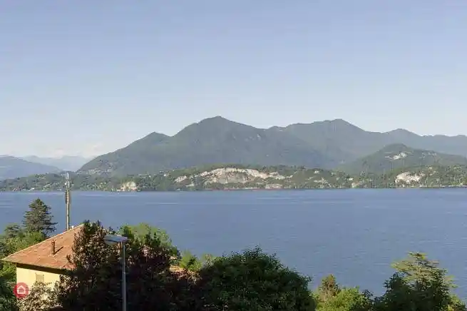 Villetta a schiera in vendita a Belgirate