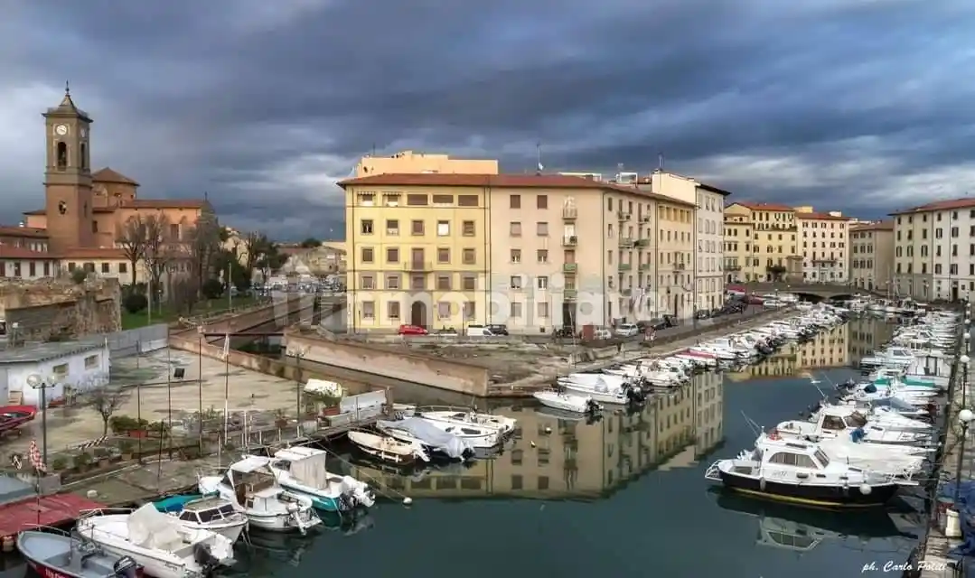 Appartamento in vendita a Livorno