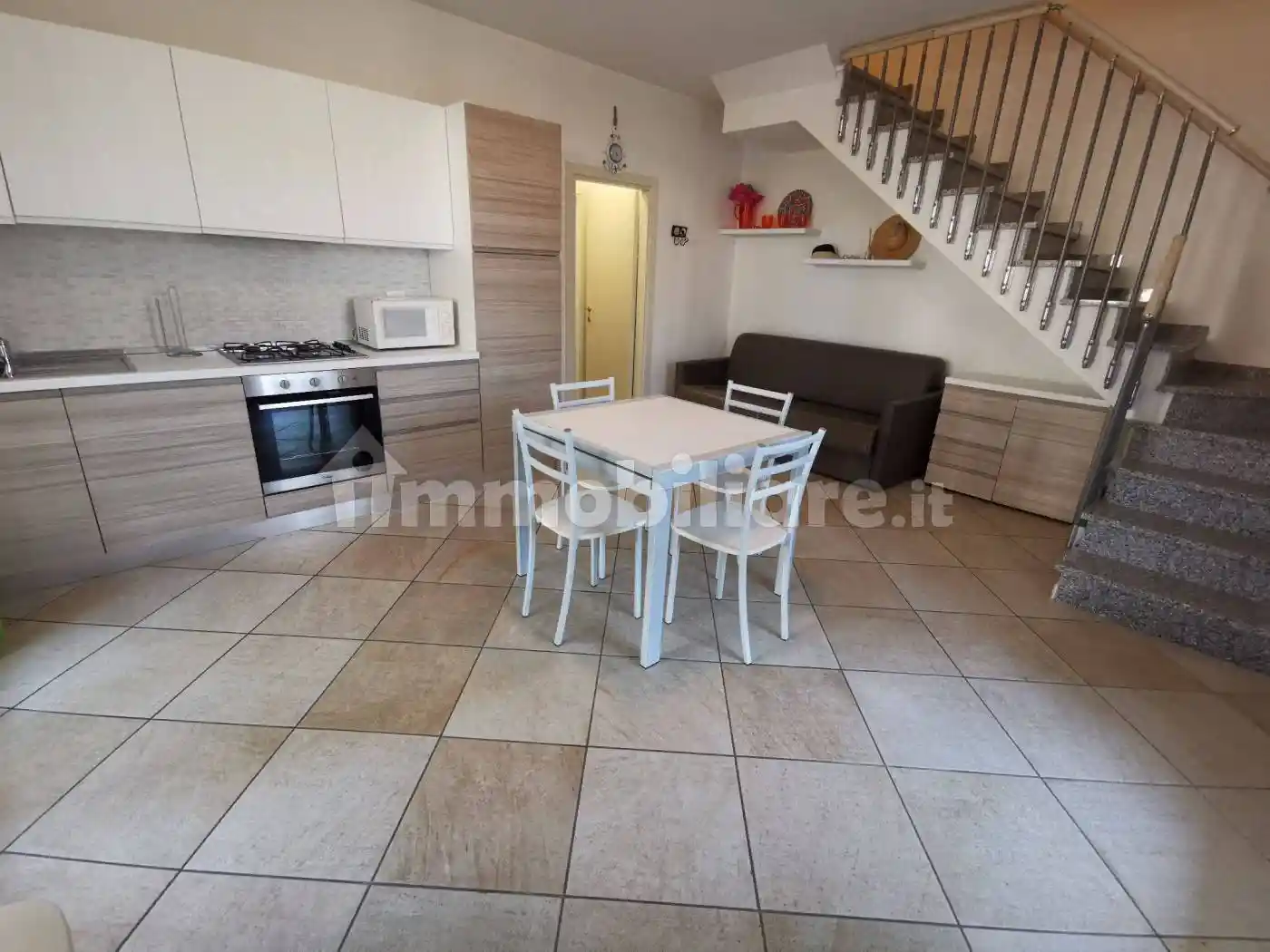 Villa a schiera viale Alpi Orientali Sud 84, Lido degli Scacchi, Lido di Pomposa, Comacchio - foto 4