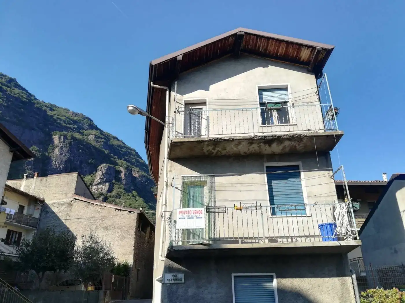 Casa indipendente in vendita a Rogno