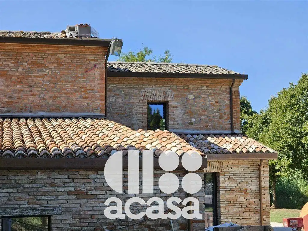 Rustico - Casale in vendita a Longiano