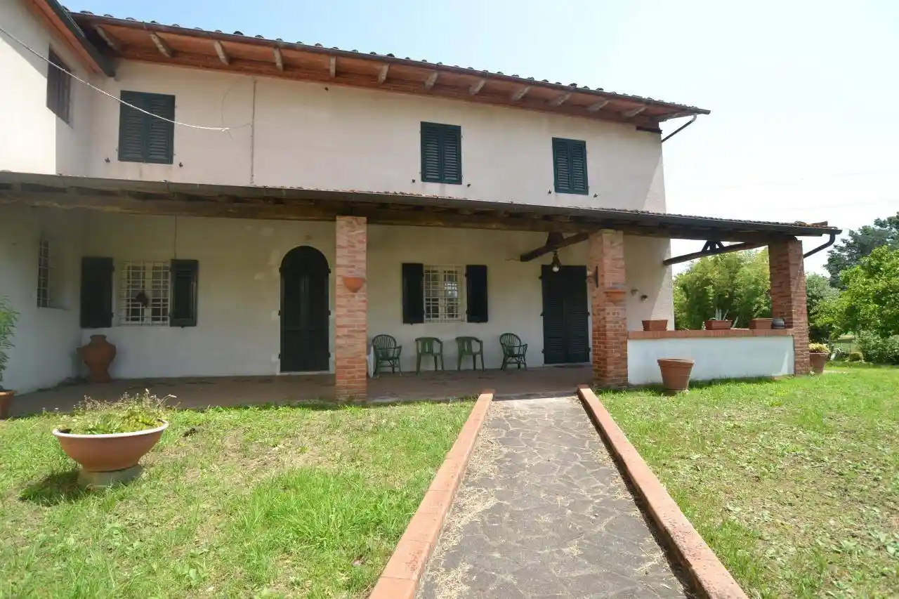 Rustico - Casale in vendita a Altopascio