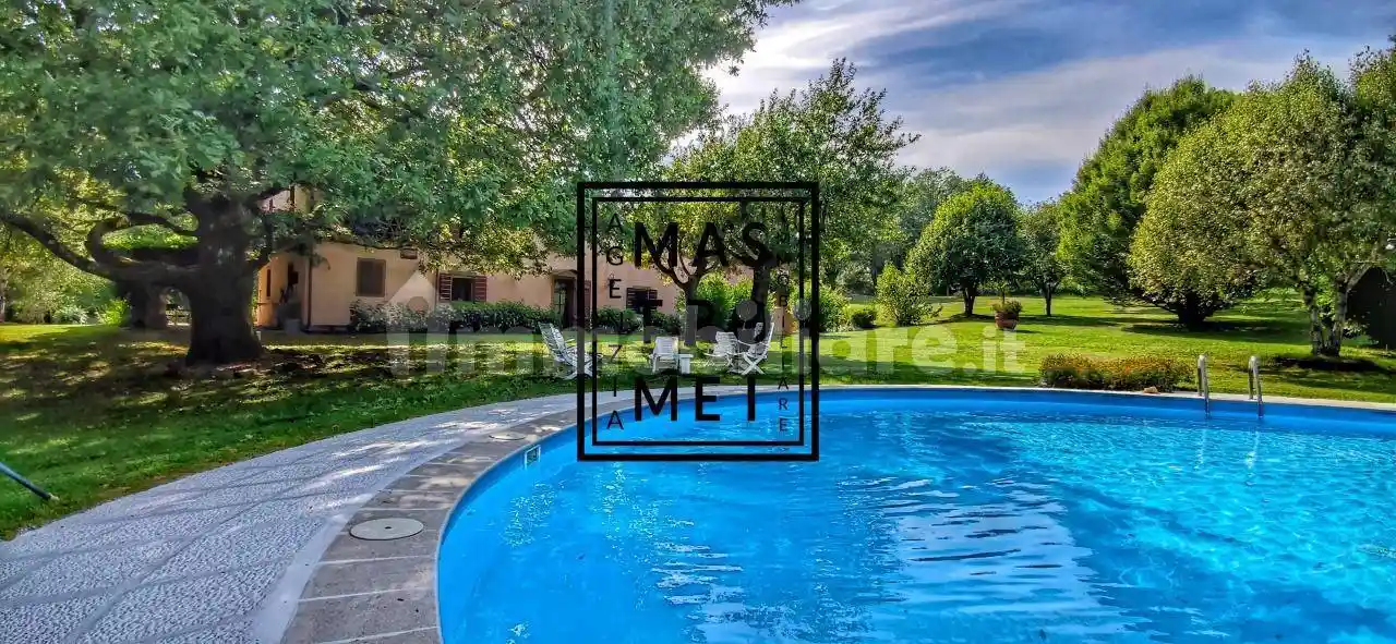 Rustico - Casale in vendita a Capannori