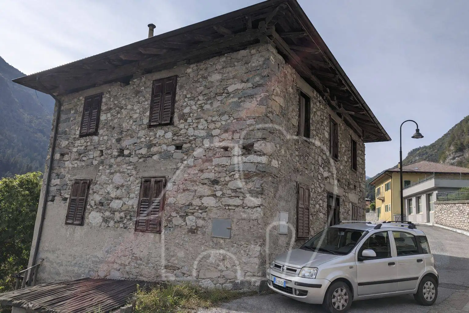 Terratetto unifamiliare 322 m², da ristrutturare, Bozzana, Caldes - foto 2