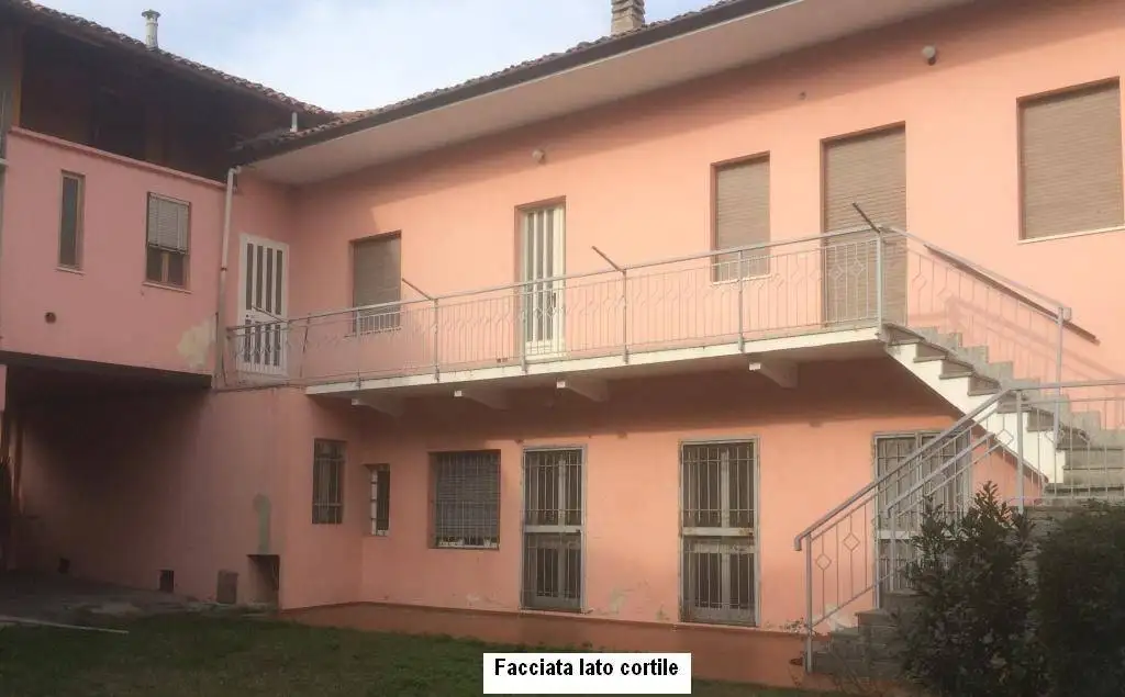 Casa indipendente in vendita a Perosa Canavese