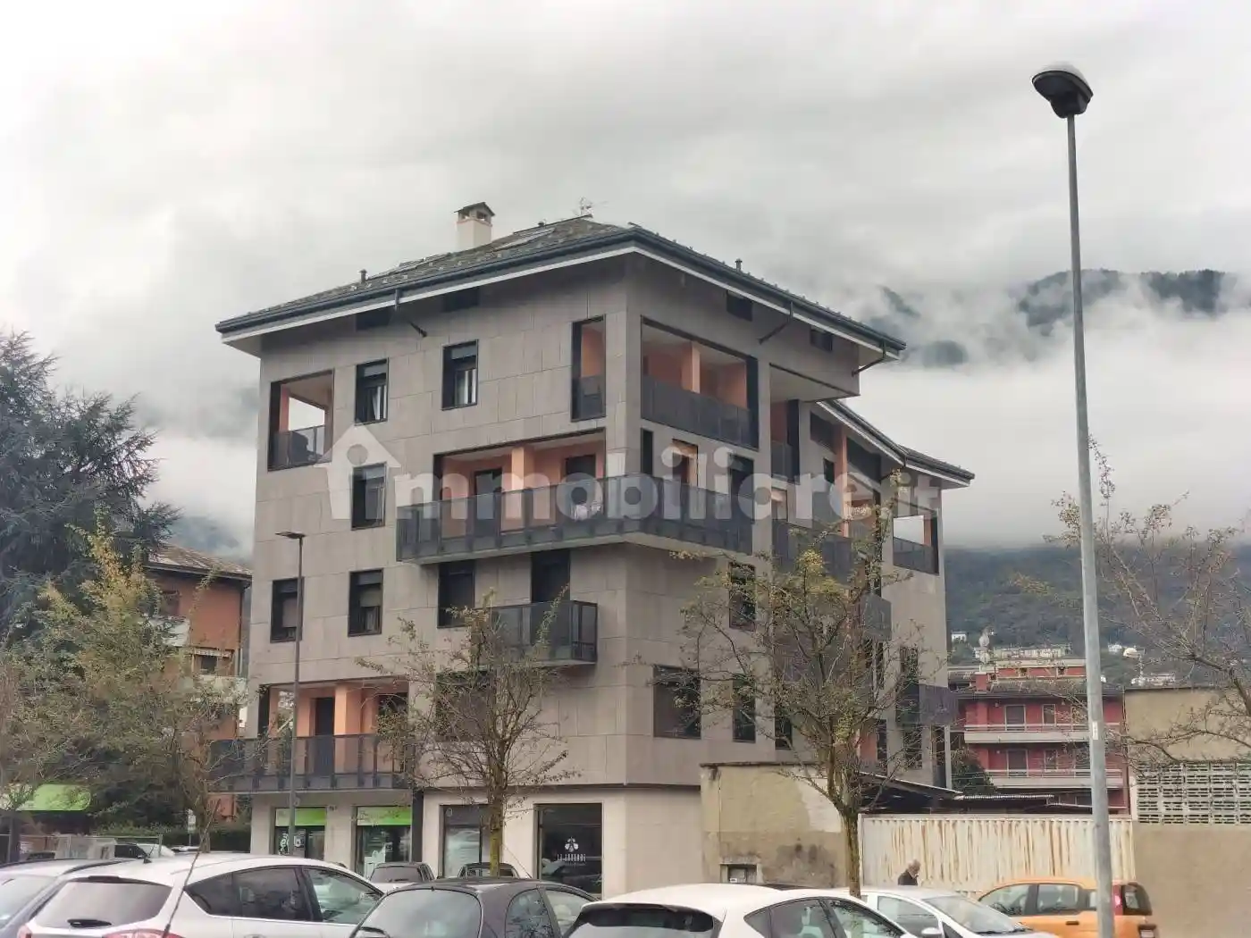 Appartamento in affitto a Sondrio