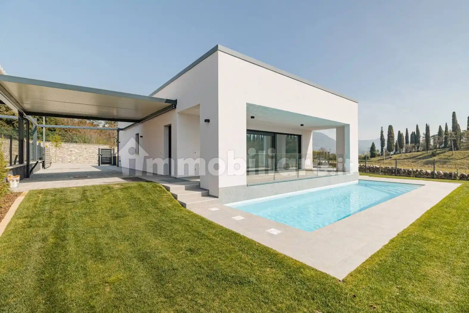 Villa in vendita a Costermano sul Garda