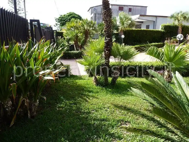 Villa unifamiliare via Rio della Plata, Vaccarizzo, Catania - foto 4