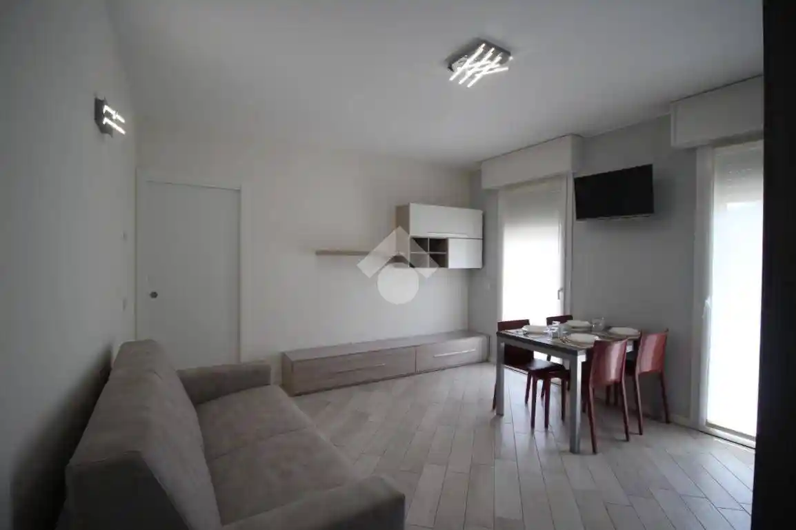 Bilocale via Ernesto Canesi 27, Amati - Stadio, Monza - foto 4