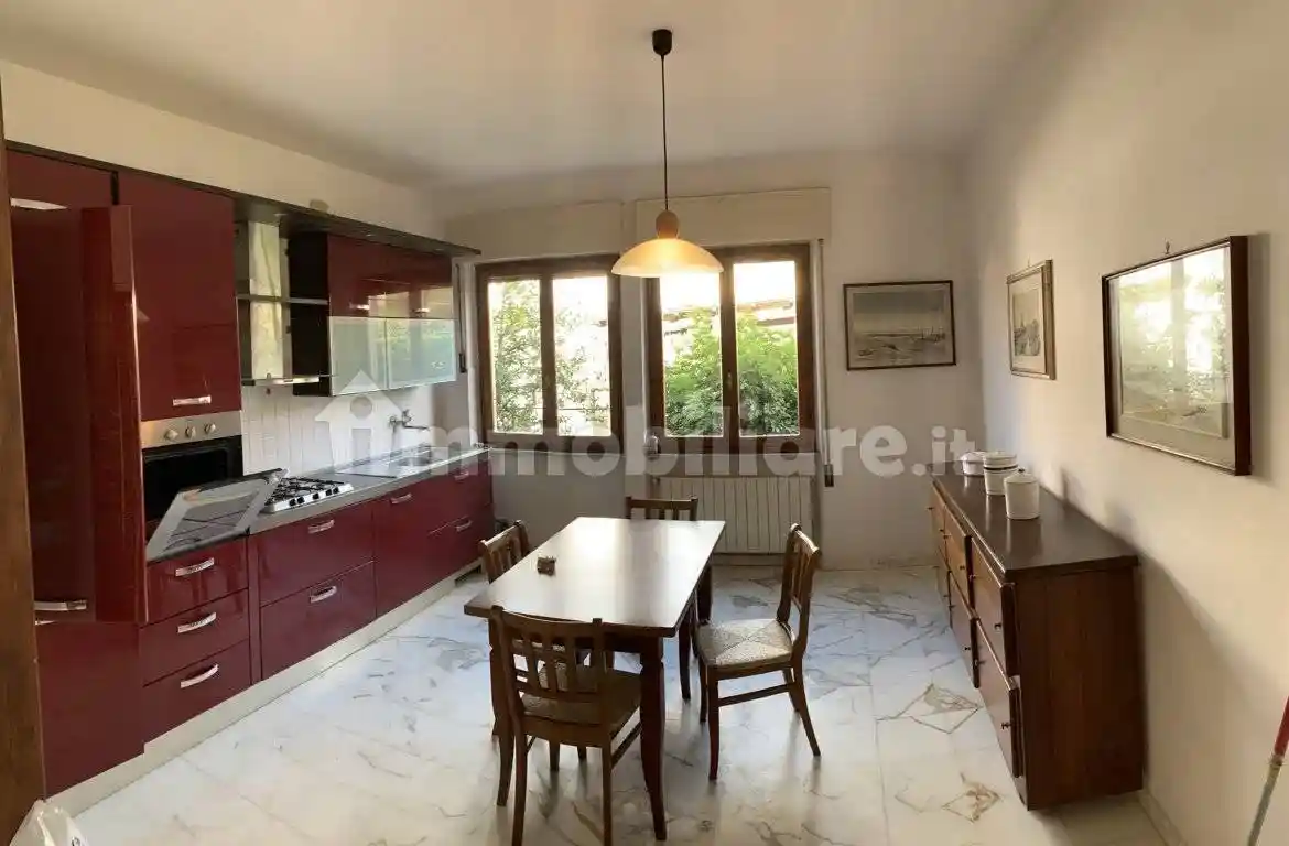Appartamento in affitto a Massa
