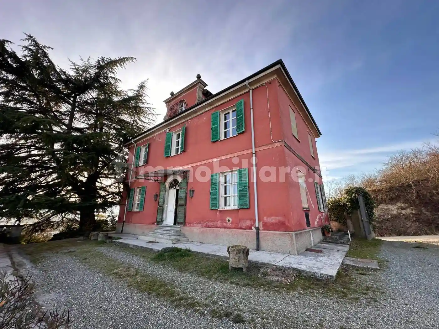 Villa in vendita a Acqui Terme