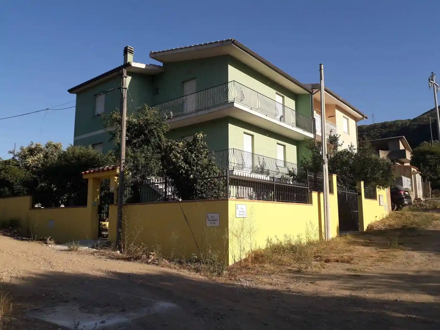 Palazzo - Edificio in vendita a Teulada