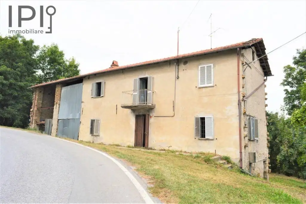 Rustico - Casale in vendita a Mombarcaro
