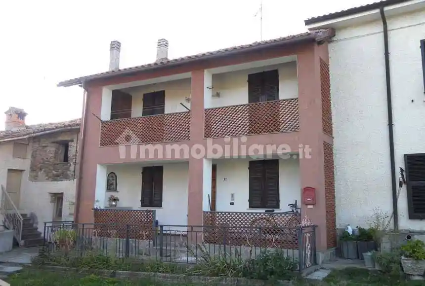 Casa indipendente in vendita a Pareto